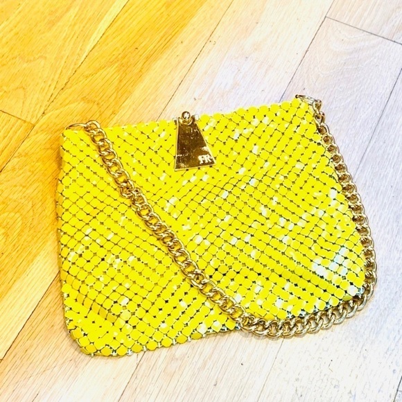 Felix Rey Yellow Metallic / Metal Mesh and Gold Chain Link Purse - Picture 1 of 12
